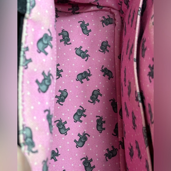 Black Prada Canapa with Pink Interior RARE Design - Picture 15 of 16